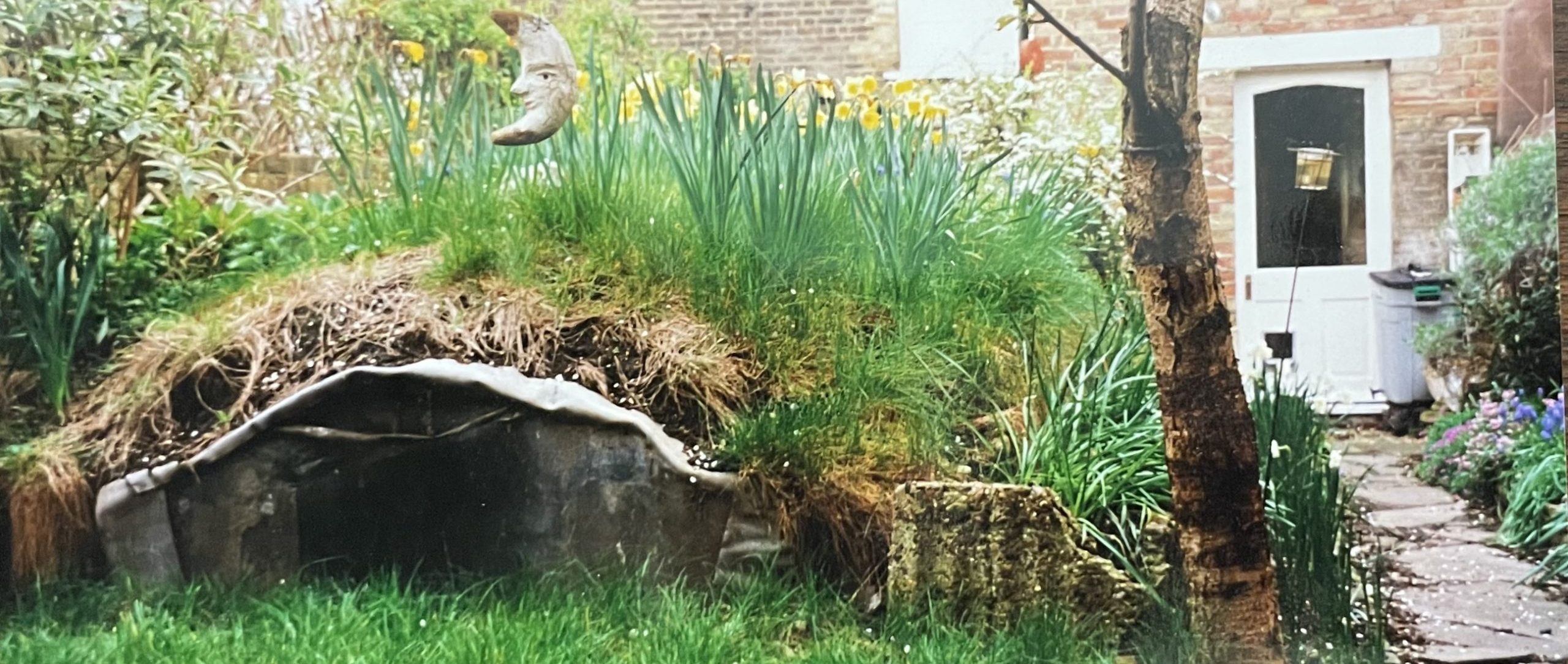 Anderson Shelter The Oval